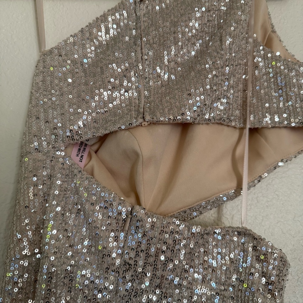 MAC DUGGAL Dress Size 4 Evening Gown Sequin NEW Cream One Shoulder Cut Out - Picture 12 of 12